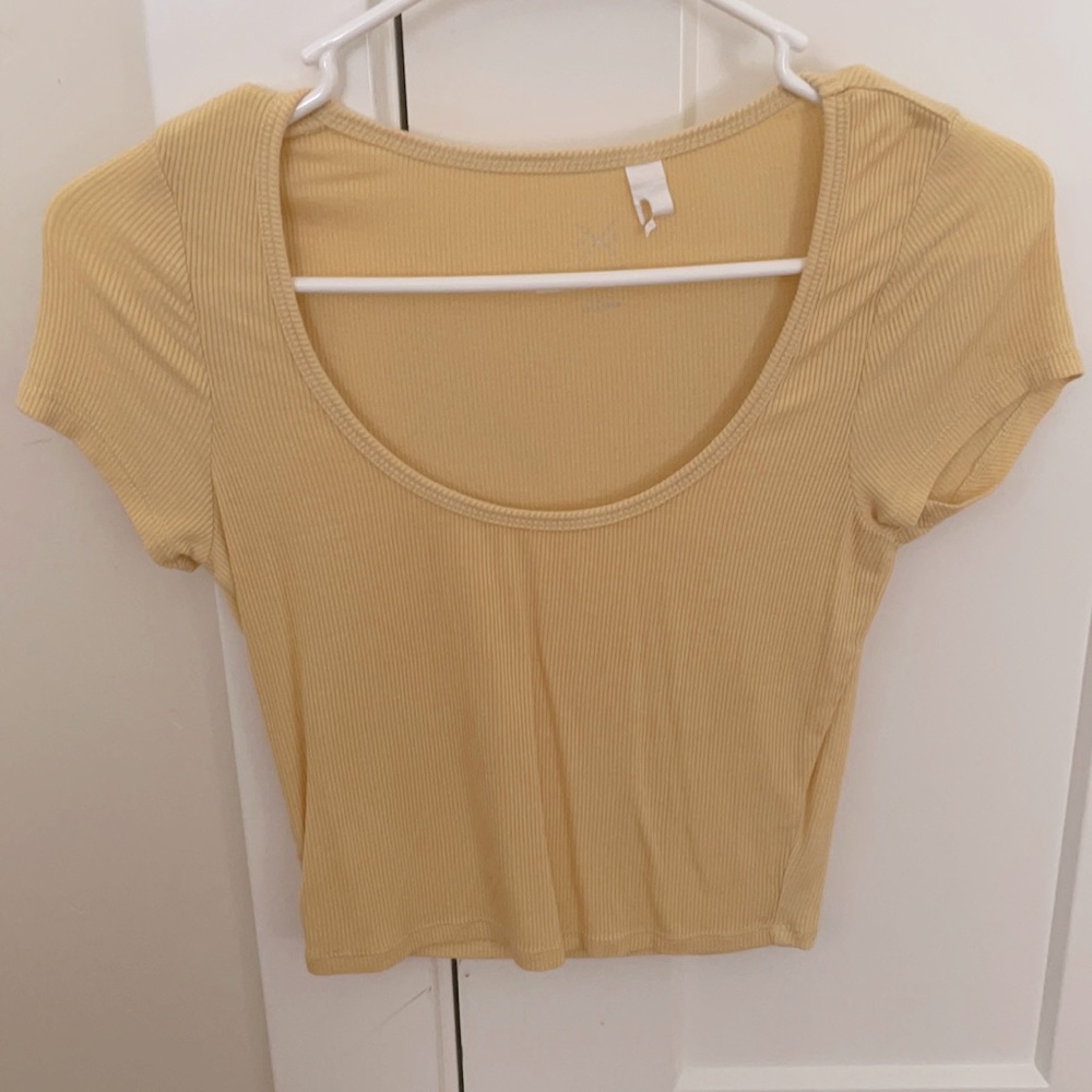 Yellow scoop neck pacsun crop top